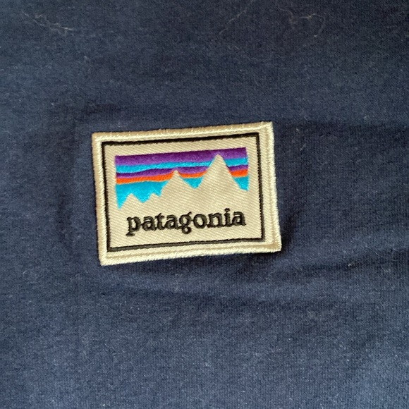 Patagonia Sweatshirt - Picture 2 of 4